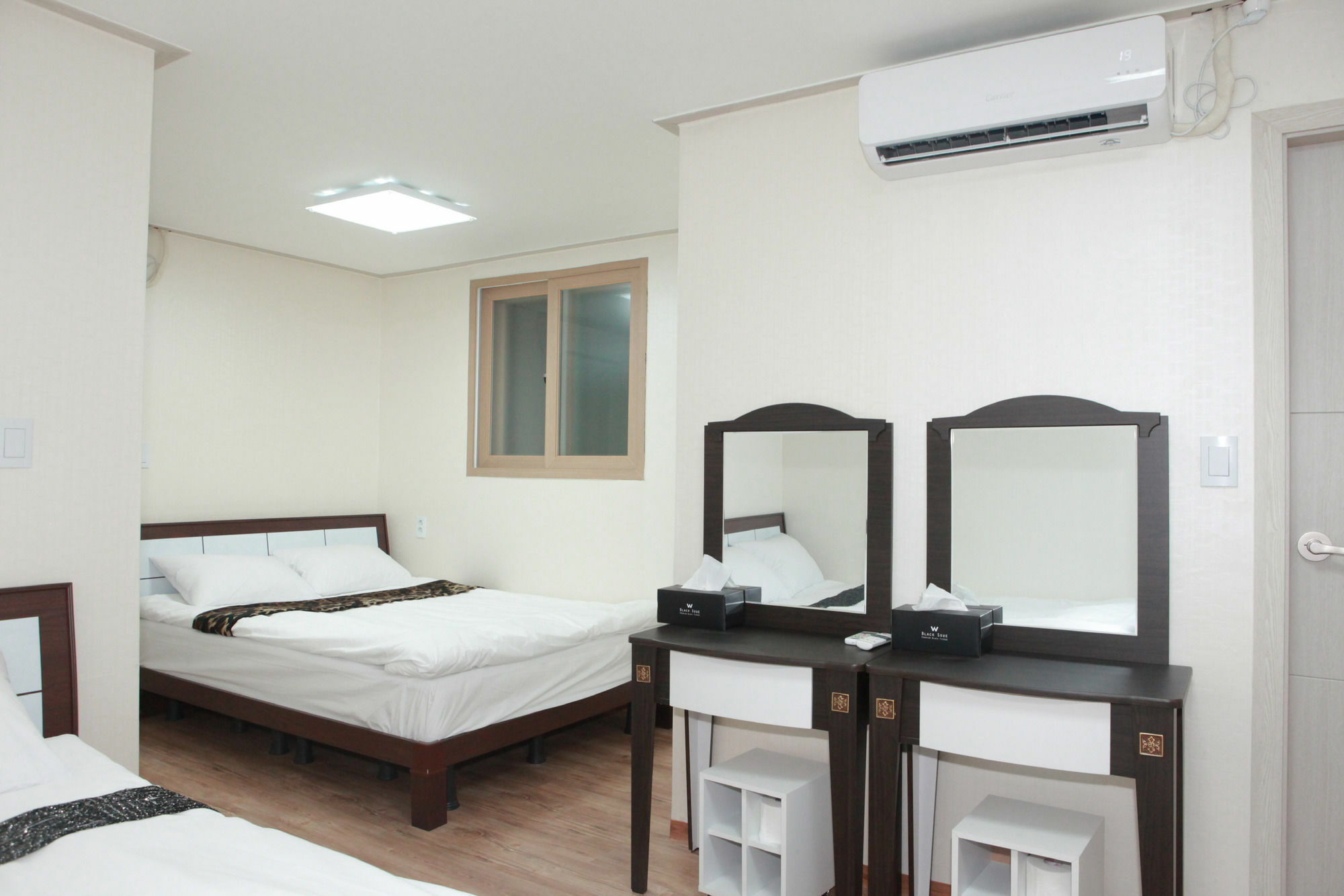 Hamory Guesthouse Dongdaemun Seoul Bagian luar foto